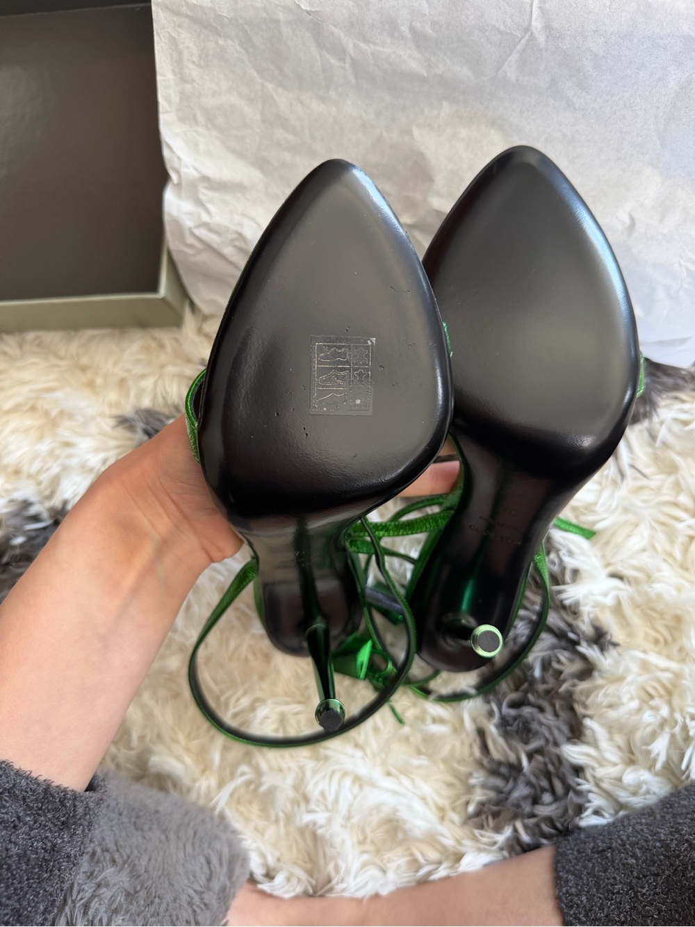 Tom Ford Metallic Emerald Green Ankle-Tie Stiletto Sandals - Picture 4 of 10